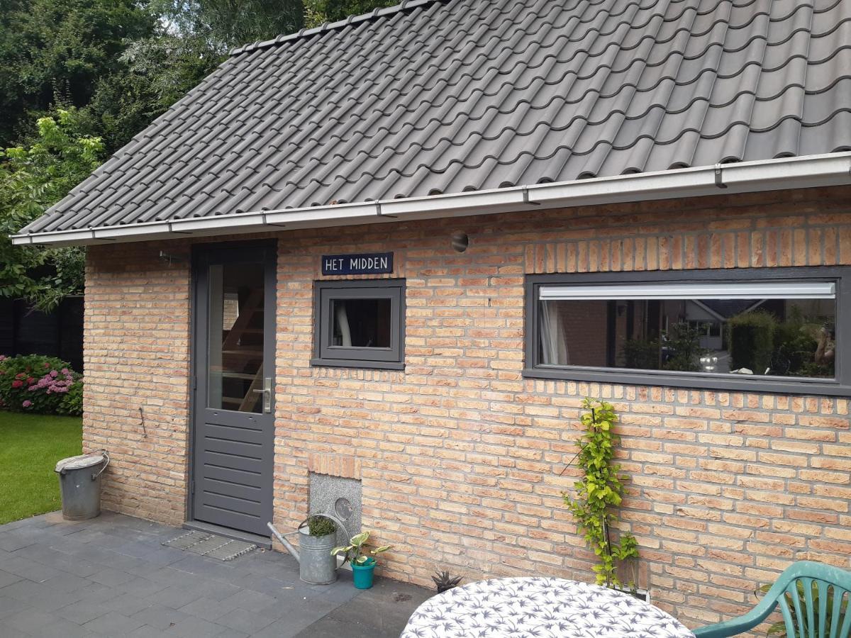 Vakantiehuis Aan Het Bos - Gelegen Aan De Tulpenroute Bant Bagian luar foto